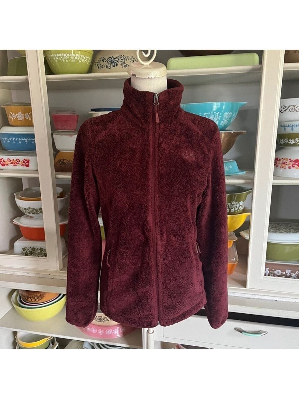 The North Face Fleece Osito Jacket in Cordovan Burgundy - Size Small